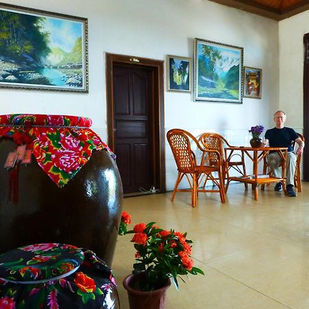 Yangshuo Moon Resort Hotel Bagian luar foto