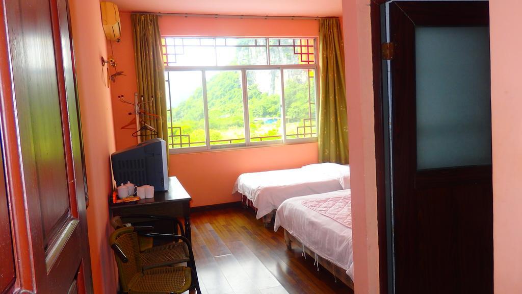 Yangshuo Moon Resort Hotel Ruang foto