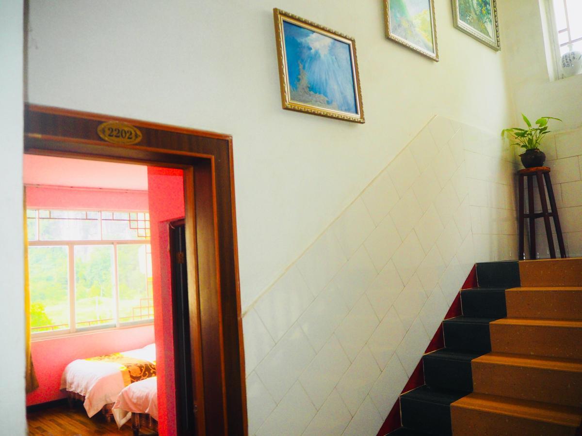 Yangshuo Moon Resort Hotel Bagian luar foto