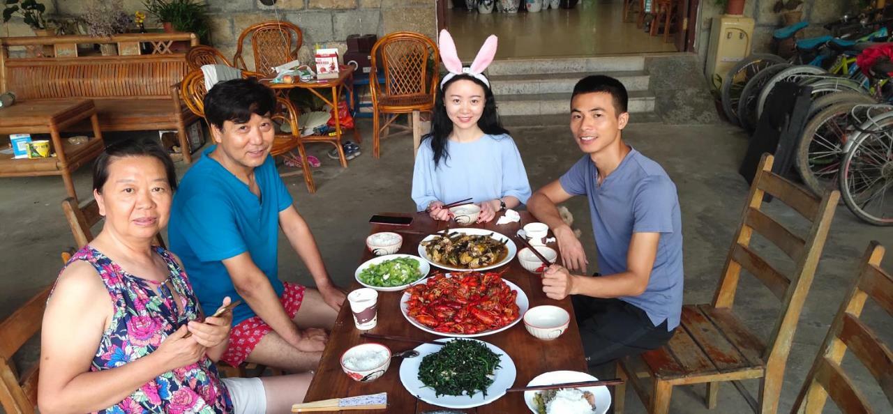 Yangshuo Moon Resort Hotel Bagian luar foto