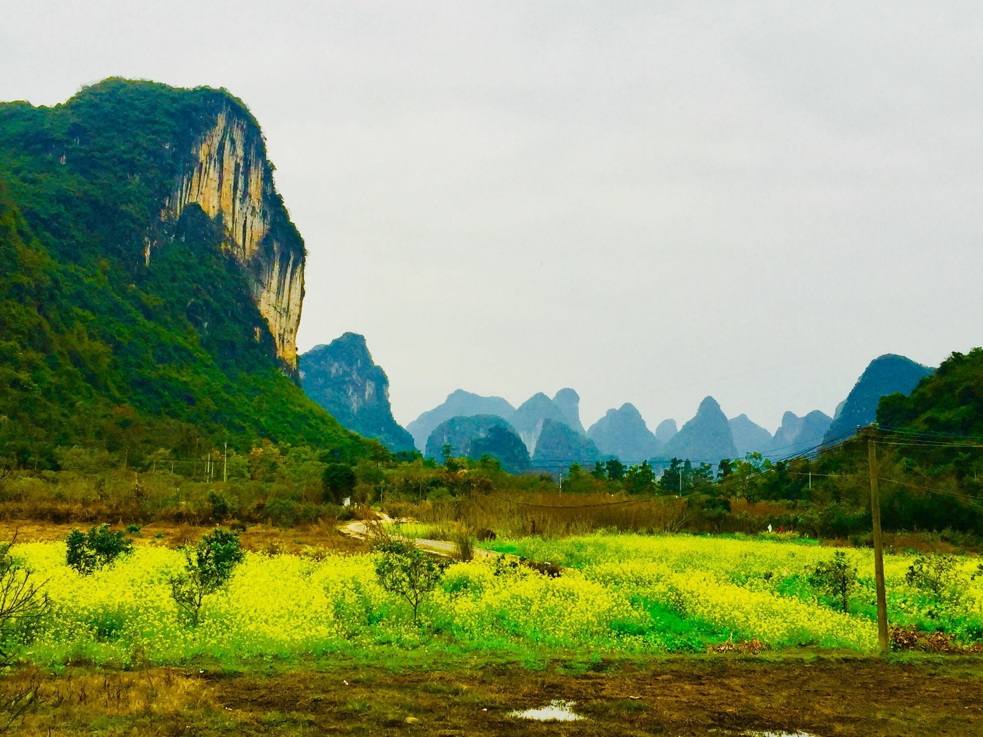 Yangshuo Moon Resort Hotel Bagian luar foto